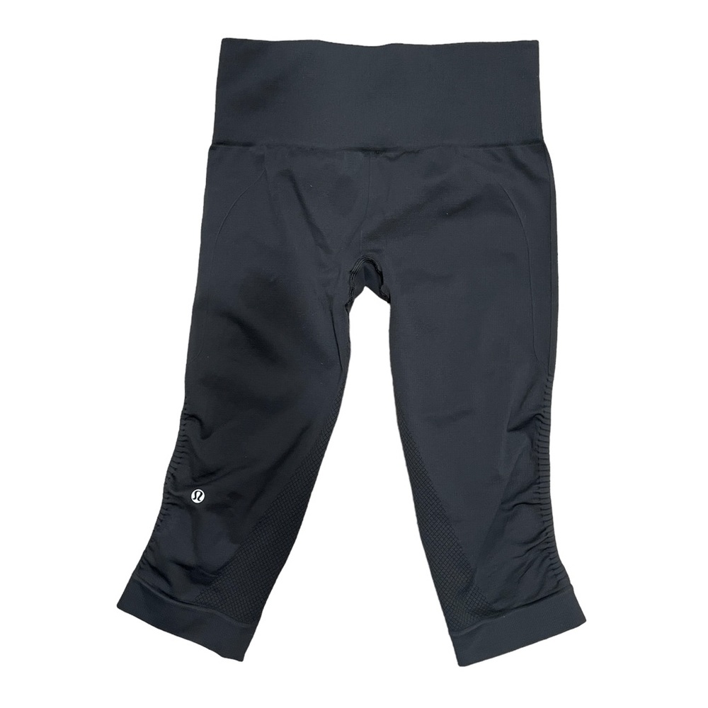 Lululemon cropped leggings size 6